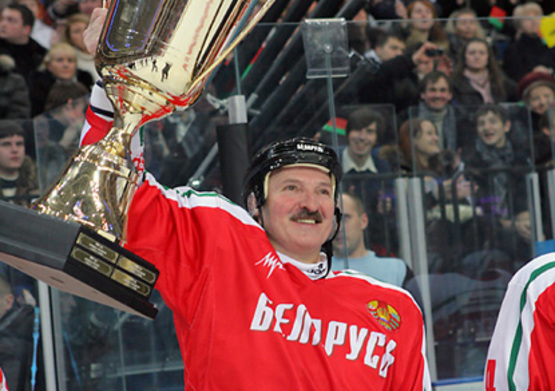 Президенту Беларуси стыдно за отечественный хоккей